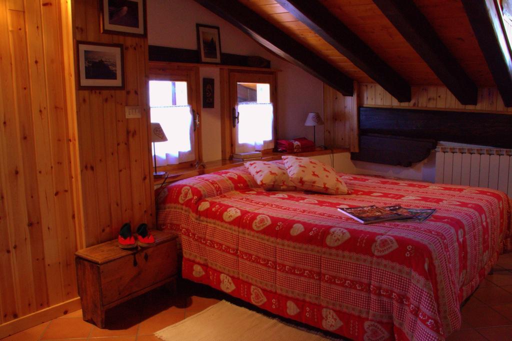 Chambres D'Hotes L'Abri De Vetan エクステリア 写真